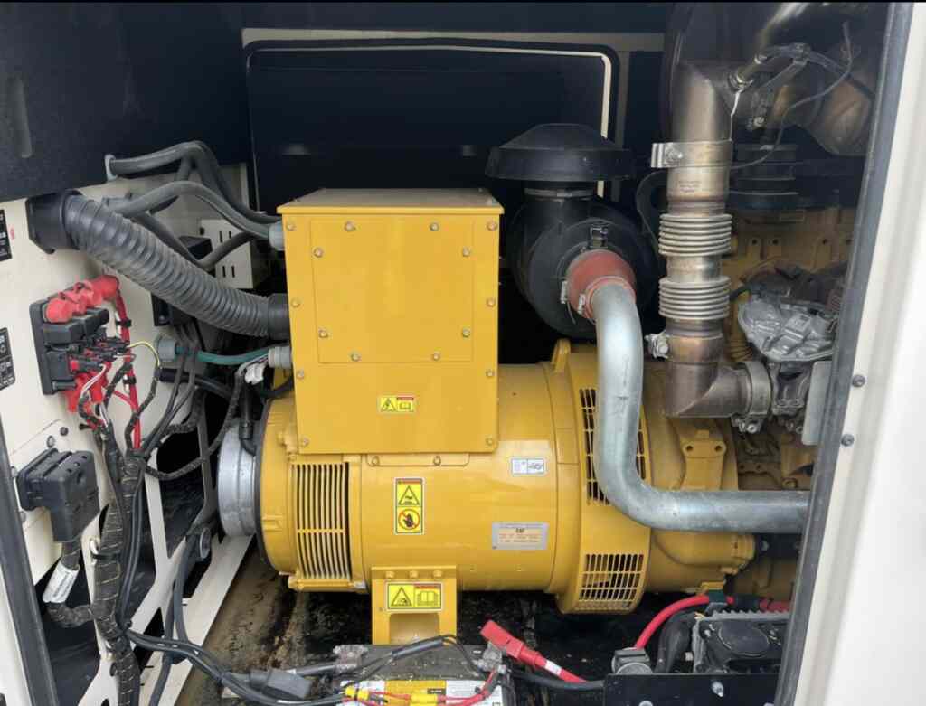 Caterpillar XQ125 Trailer Mounted Diesel Generator